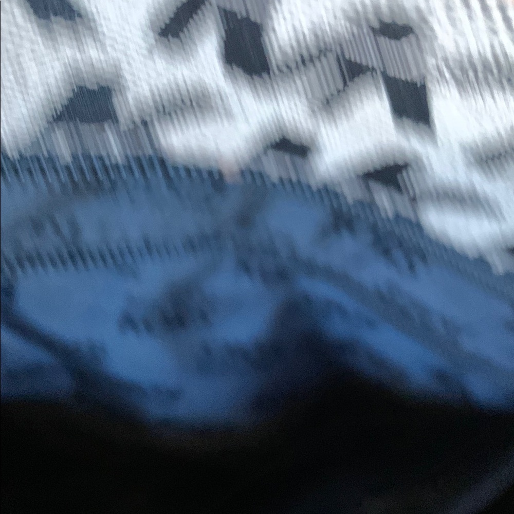 Michael Kors Black and Tan Tote with Geometric Pattern - Picture 6 of 13